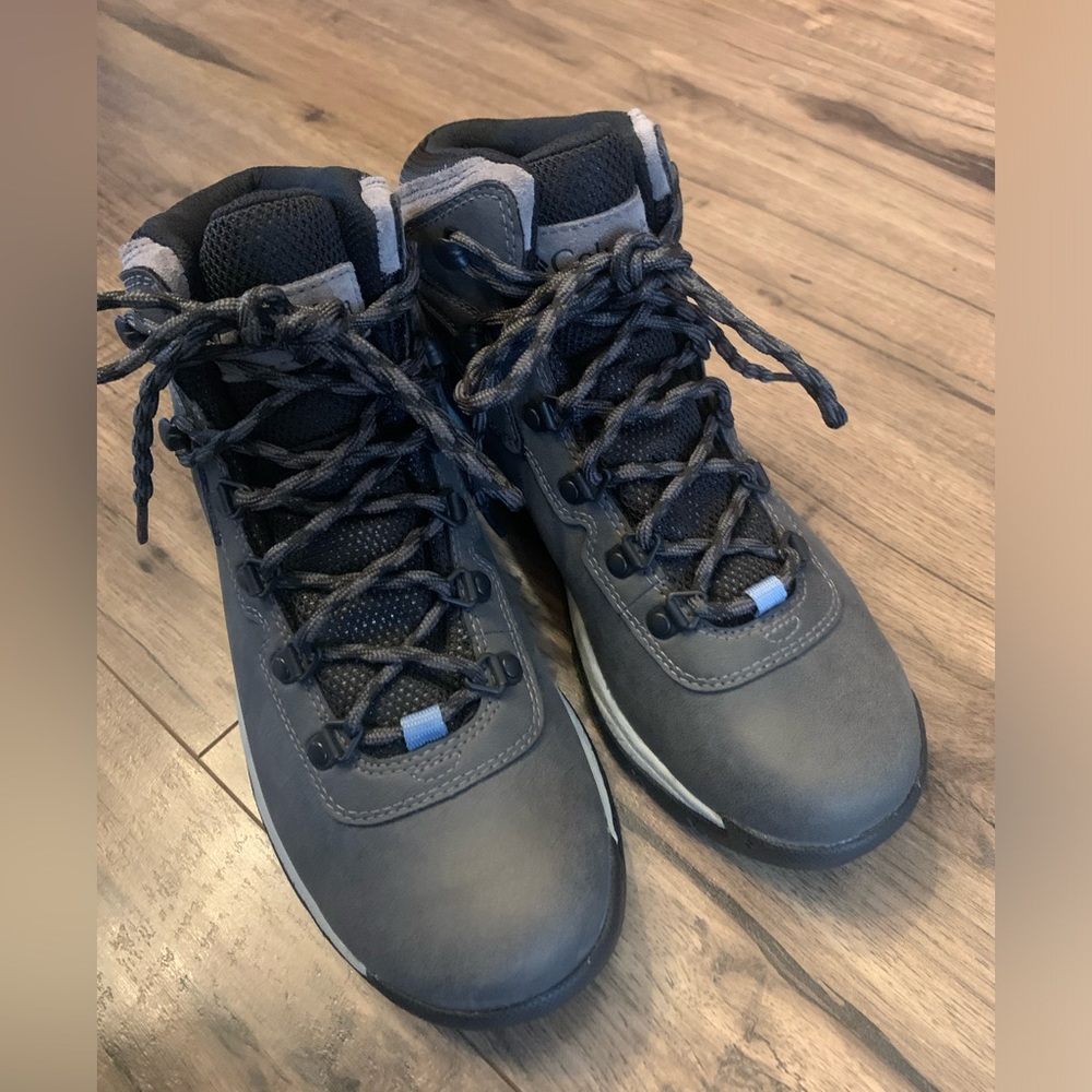 Columbia hiking boot